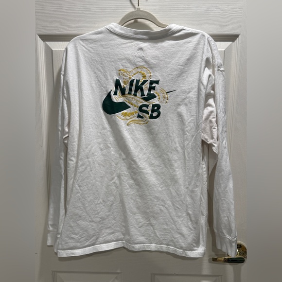Nike SB Snake Graphic Long Sleeve Shirt White Men’s Large Skateboarding Tee - Picture 6 of 8